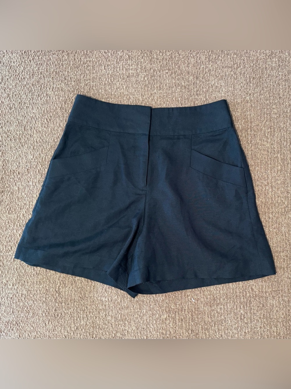 Club Monaco Black Tailored Shorts Womens Size 0 High Waist